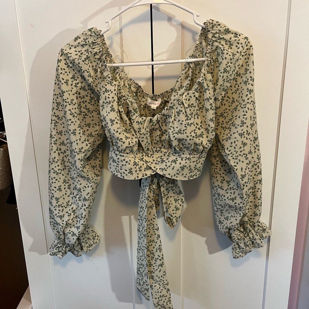 Better Be Cropped Floral Top